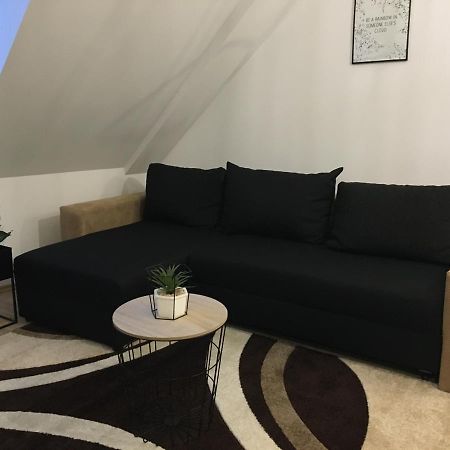Queen Apartman Дебрецен Экстерьер фото