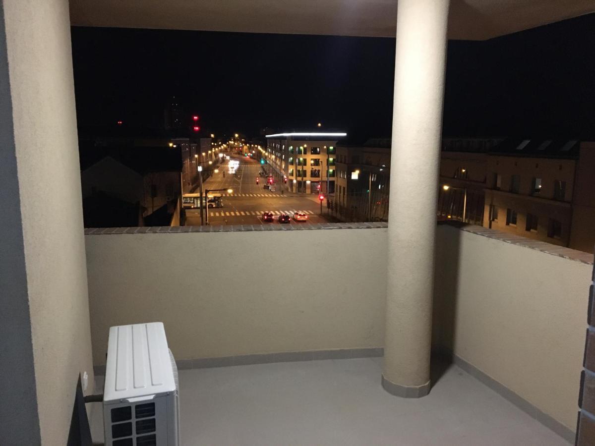 Queen Apartman Дебрецен Экстерьер фото