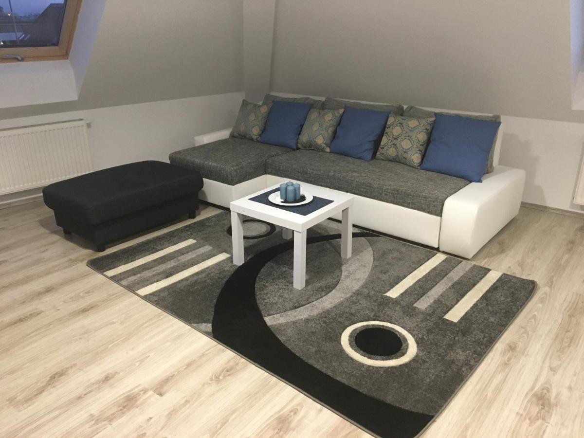Queen Apartman Дебрецен Экстерьер фото