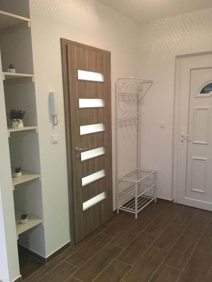 Queen Apartman Дебрецен Экстерьер фото