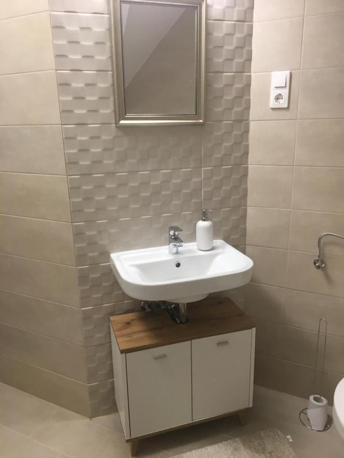 Queen Apartman Дебрецен Экстерьер фото